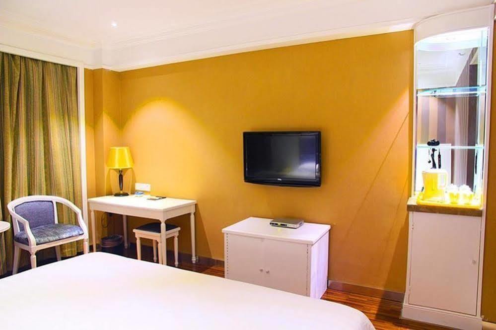 New Zhongxun Business Hotel Yueyang Exterior foto